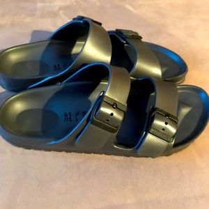 Birkenstock Arizona Essentials Slides